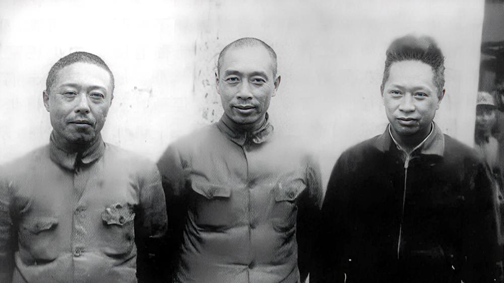 如果叶挺没有遇难，以其资历和战功，能在开国元帅中位列第几？
