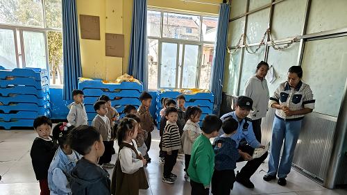 守护“小萌芽” 禁毒护童心