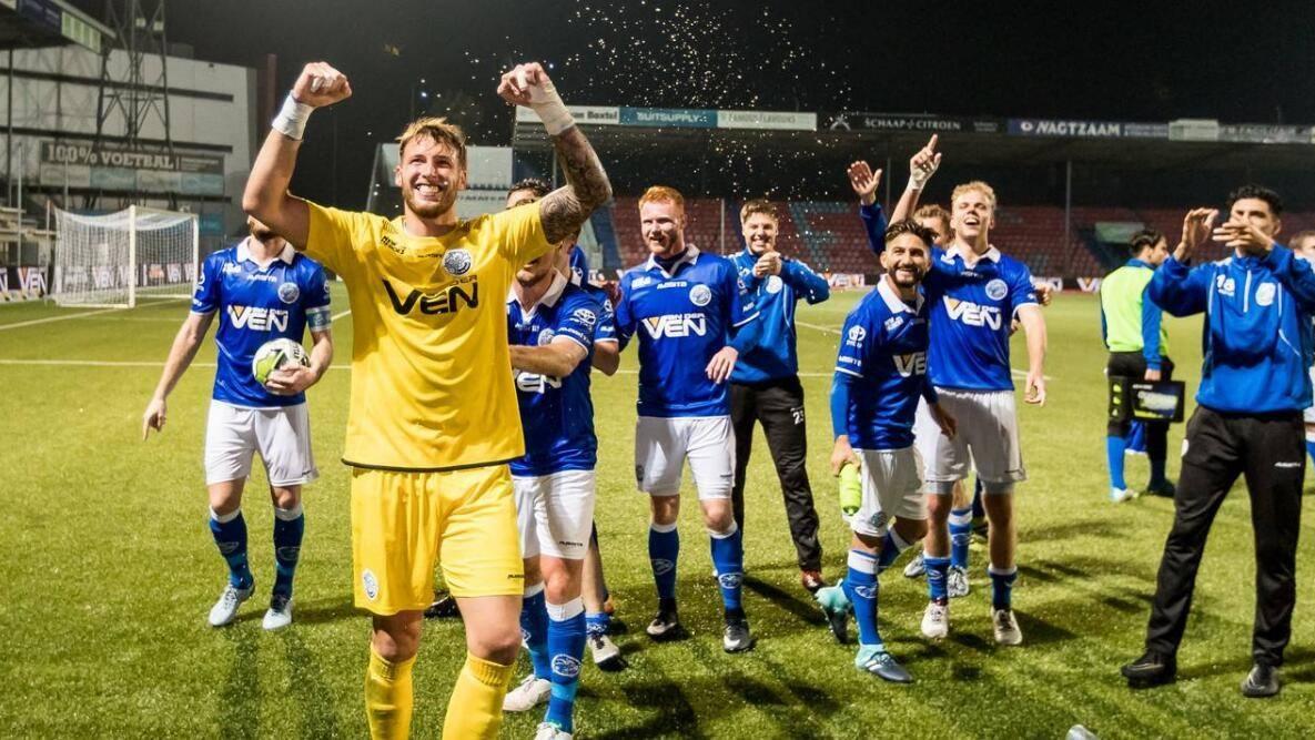 今日足球：埃因霍温FCvs坎布尔 威廉二世vs埃门