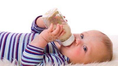 婴儿辅食知多少