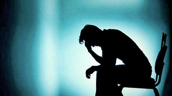 泽润新能：行业前景存疑，客户入股，反向吸收程序瑕疵被质疑