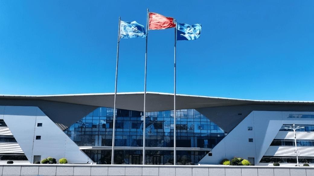 中国提出禁止外太空部署武器，西方反对，中国5颗激光卫星上天了