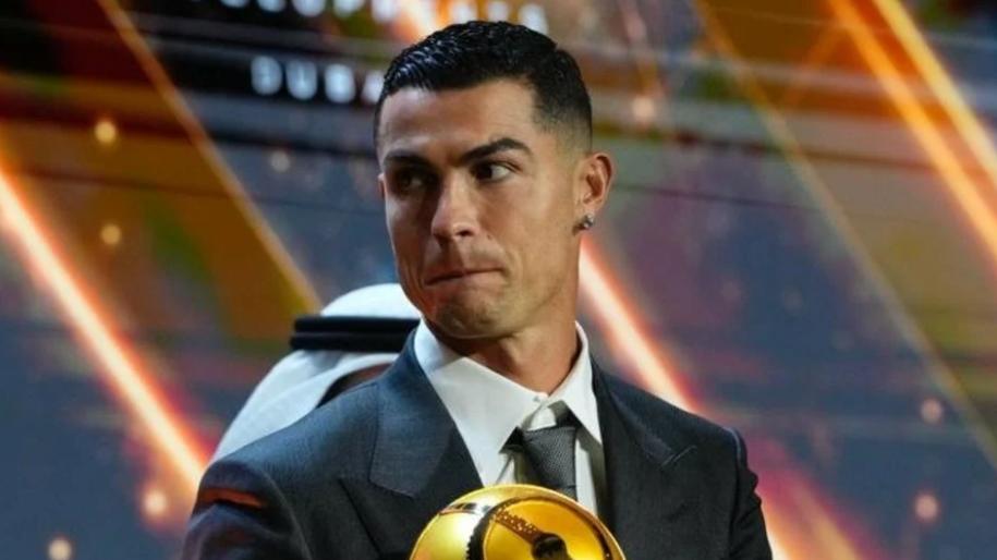 C罗获奖引发质疑：笨马和马赫雷斯都有冠军