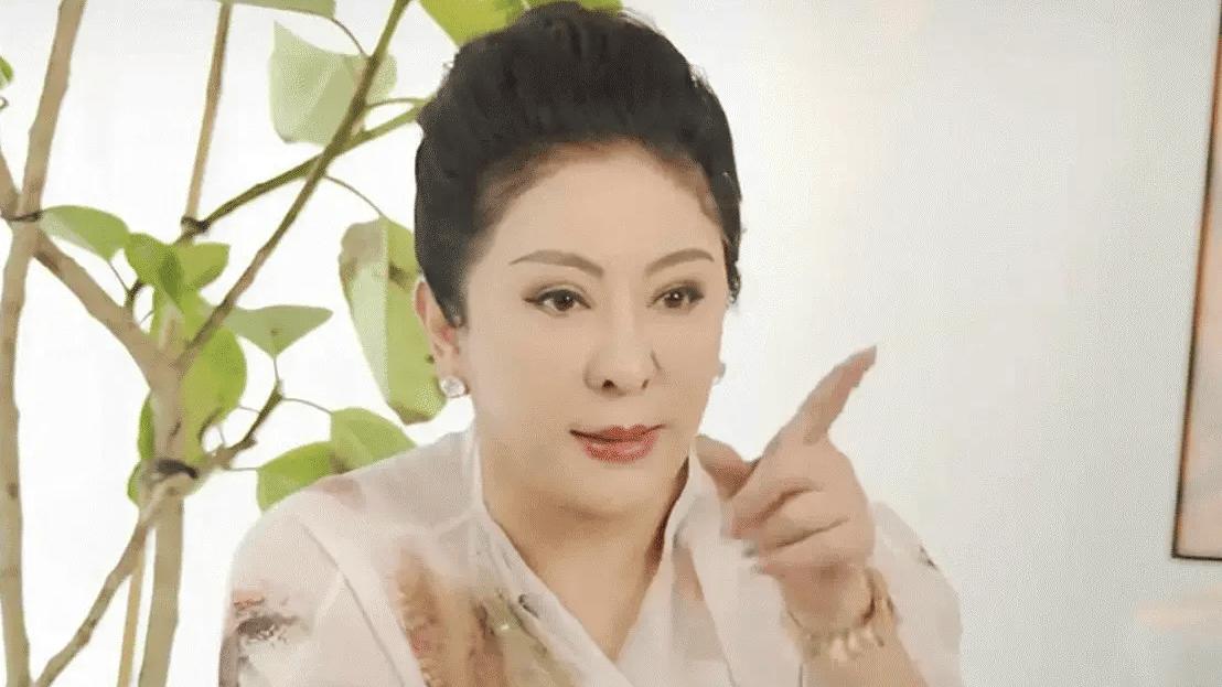 向太陈岚深夜泪目寻根：我到底应该姓什么？