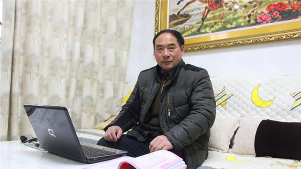 专访《语文知识集锦》作者张久荣