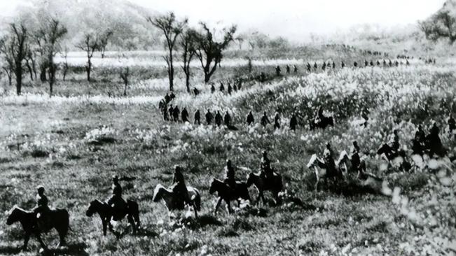 东野组建十纵，梁兴初只想当司令，看到部下名单却傻眼：怕镇不住