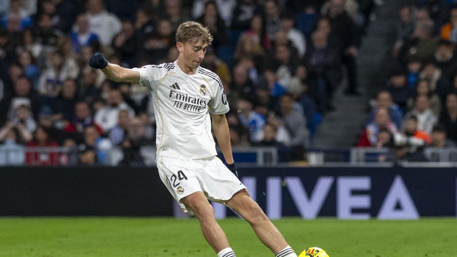 12月22日足球预测分析推荐：实力深渊！艾华卡能否在葡超班霸波尔图身上创造奇迹？