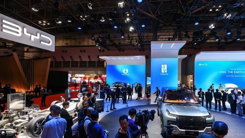 继续攻城拔寨！比亚迪已经连续四季度力压特斯拉