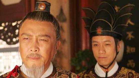 嘉靖皇帝的“影子护卫”：陆炳为何能成为明朝最有权势的锦衣卫？