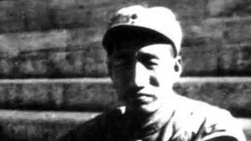徐向前亲手调教出的天才将军，23岁就当军长，为何在东北却越走越低？