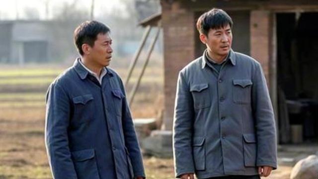妻子年轻时太泼辣，揍过未婚夫导致嫁不出去，老丈人把她硬塞给我