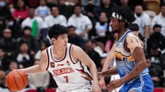 CBA俱乐部杯赛四强产生两席 新疆102：83浙江 山西逆转北控
