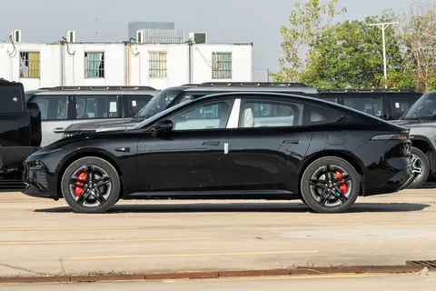 15 万预算选车不纠结！东风奕派 eπ007+：配置拉满的全能家用车