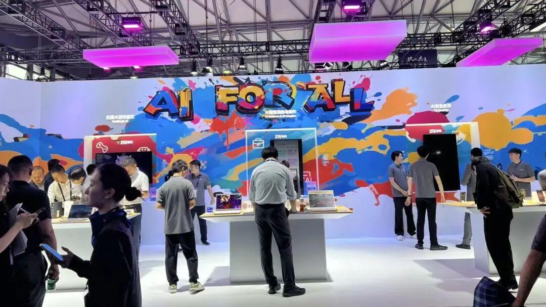 中兴通讯“中年危机”：单季净利暴跌88%，转型阵痛持续