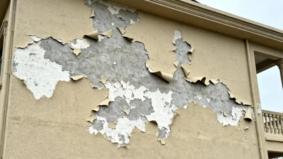 仿石漆掉皮？别慌！从原因、预防到修补，一份你需要的终极处理指南~