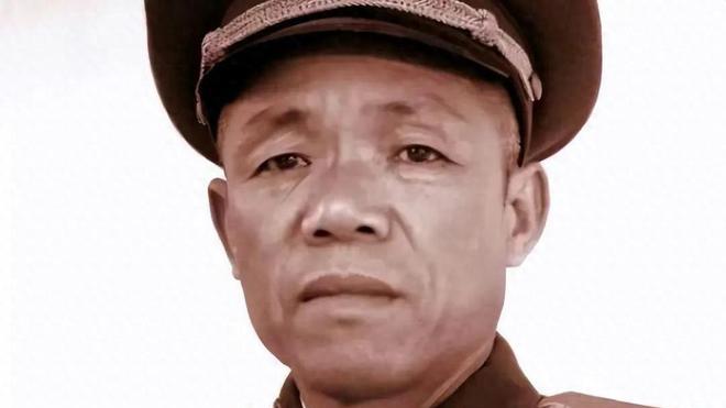 1955年授衔，韩先楚起初定为中将，毛主席：别忘了他在海南的贡献