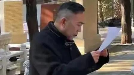 侯耀华喊话杨议：替我父母和弟弟扫墓，这个责任和义务就交给你了