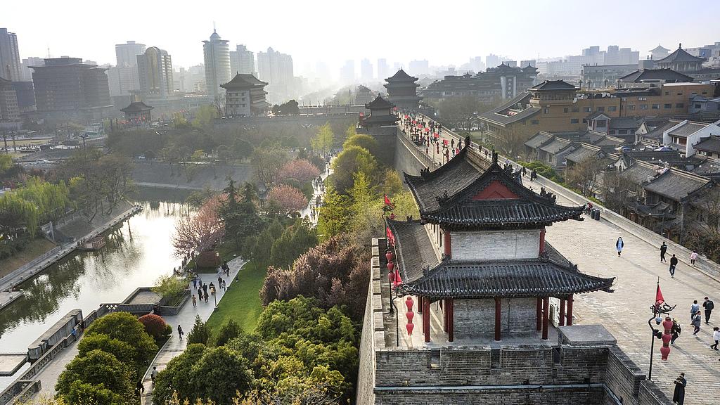 城墙上的晚风会唱歌！13公里的浪漫被我承包了