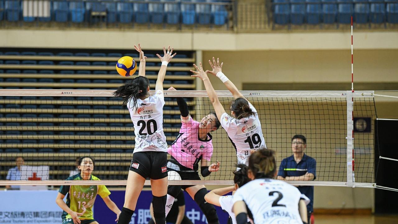 山东女排取得历史性突破！半决赛3比0横扫上海进决赛，山东u20女排决赛3比1战胜上海勇夺冠军！