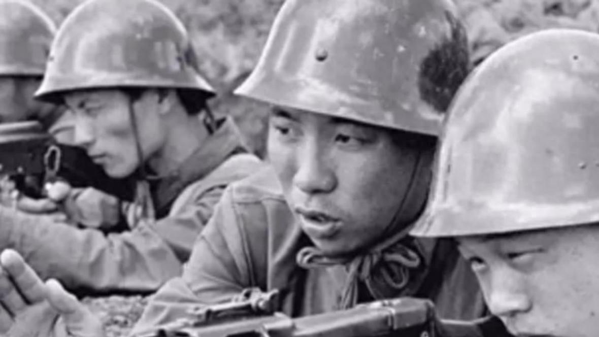 生死一瞬的爱，永恒的承诺，那张照片背后的故事