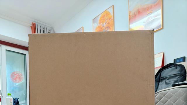 地平线8号Trunk 24英寸旅行箱评测：3: 7箱体分割关键很能装也不贵