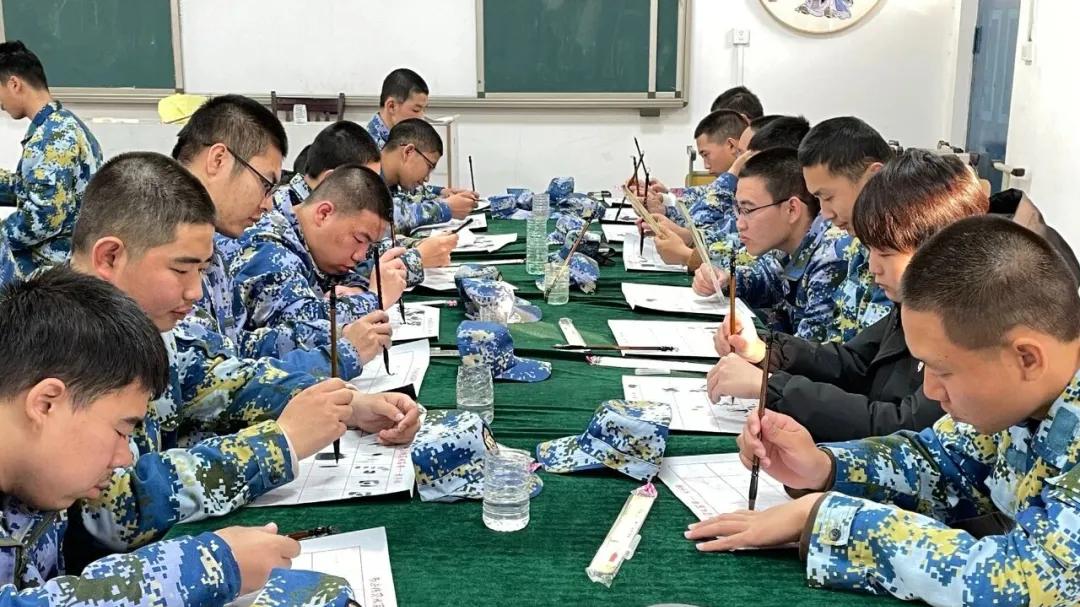 别让孩子的叛逆期，成为您家庭的战争期——迈向阳光给无助家长的一封解决方案