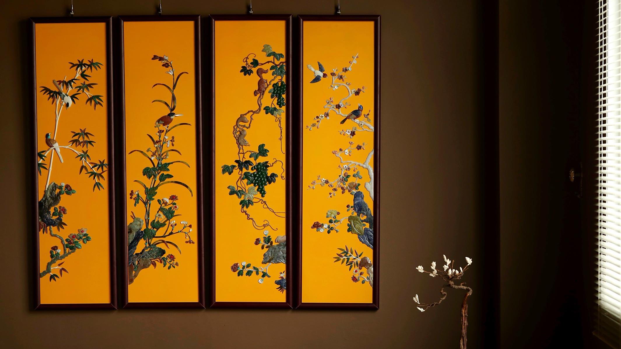 百宝嵌花鸟四条屏：珍材为笔，绘尽东方春韵