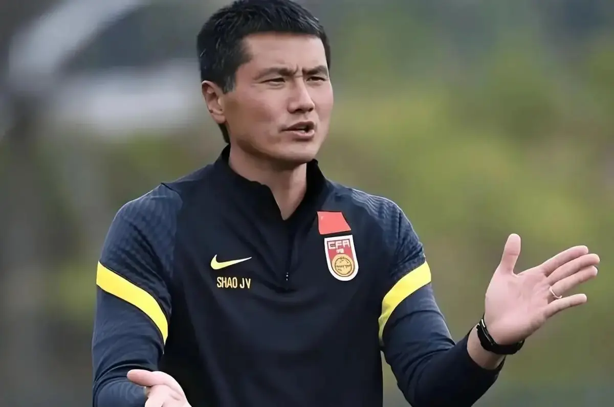 30岁以上国脚将大批淡出？邵佳一或将推动青春风暴，他能成功吗？