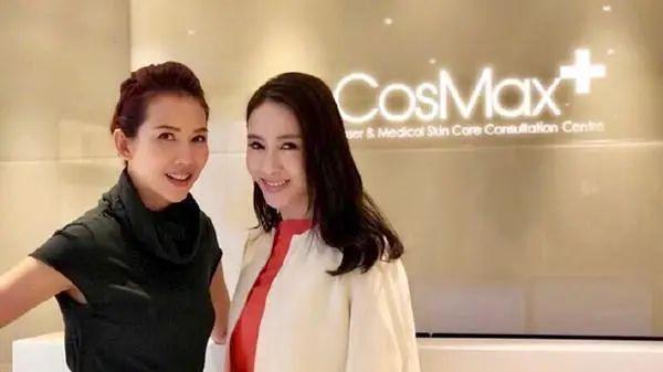 51岁黎姿和49岁蔡少芬同框输太多，一个自然脸美如从前，一个玻尿酸脸太瘆人