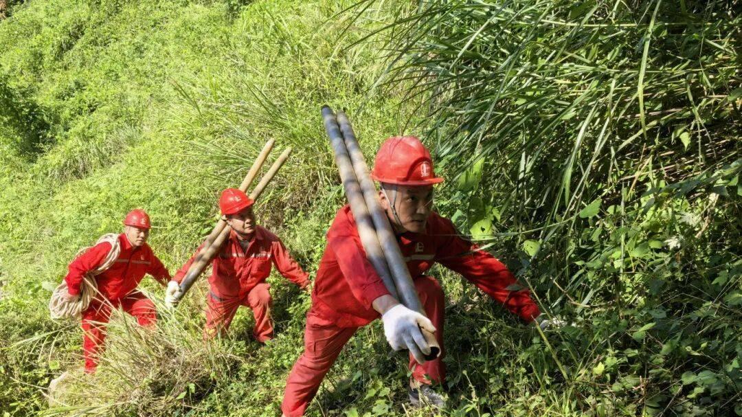 钻透崇山担使命 严细工序聚合力