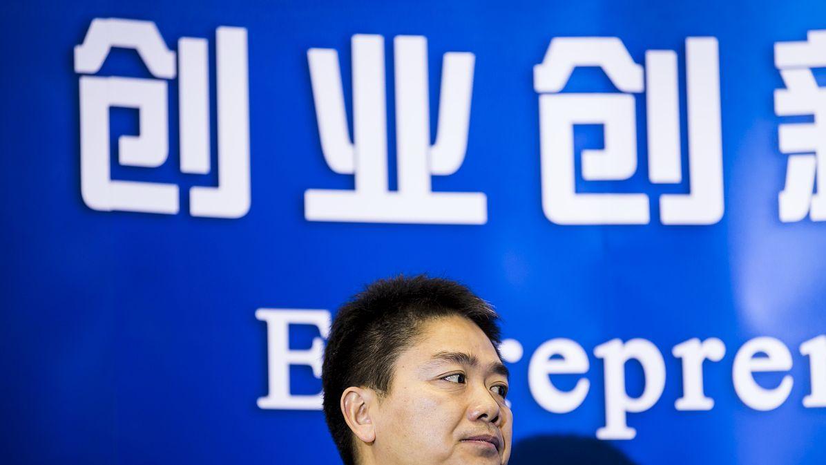 刘强东回应“凑76个鸡蛋上大学”，称在人大度过最重要四年