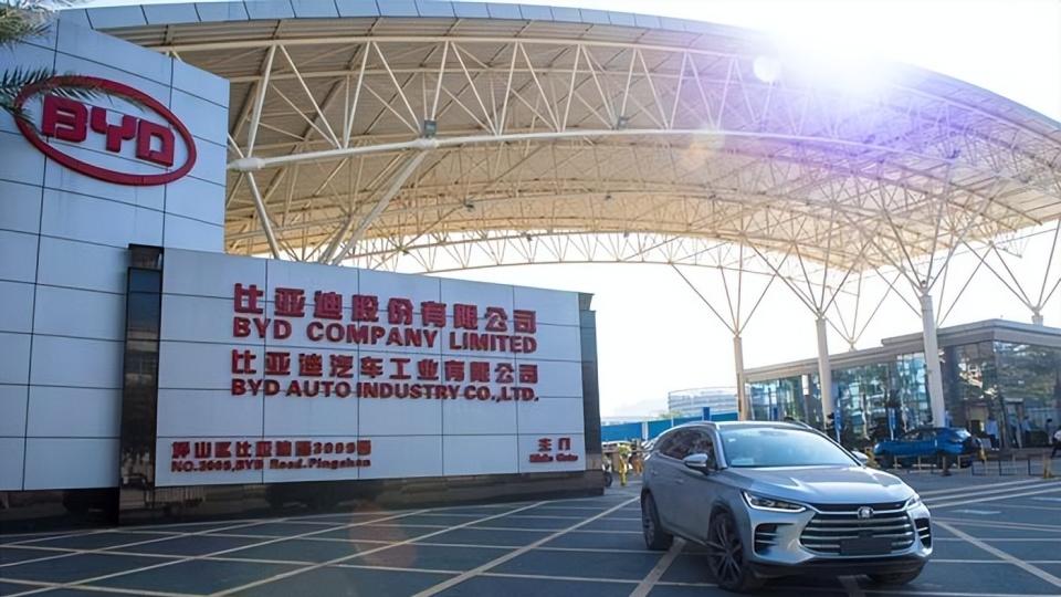 不是警告！“龙哥讲电车” 因诋毁比亚迪，付出200万代价