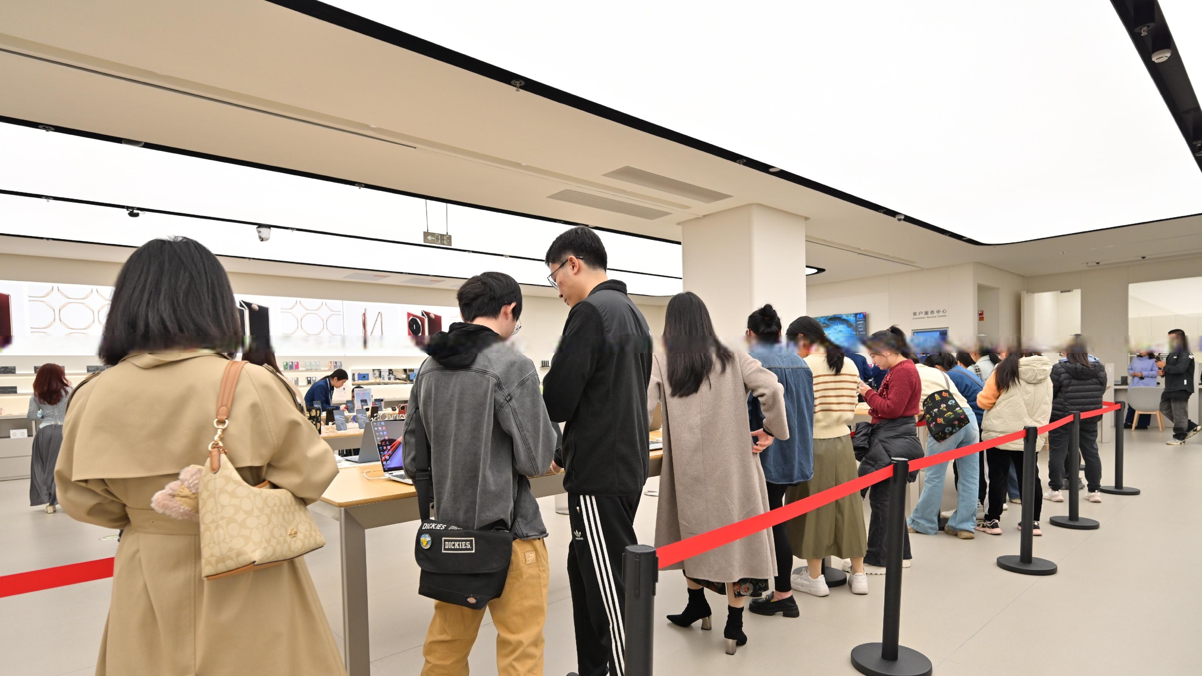 Mate80开售24小时破百万！华为纯血鸿蒙引爆全民抢购