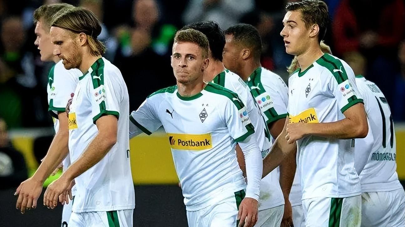 12/19周五赛事前瞻：德甲：多特蒙德VS门兴（内附10场预测）