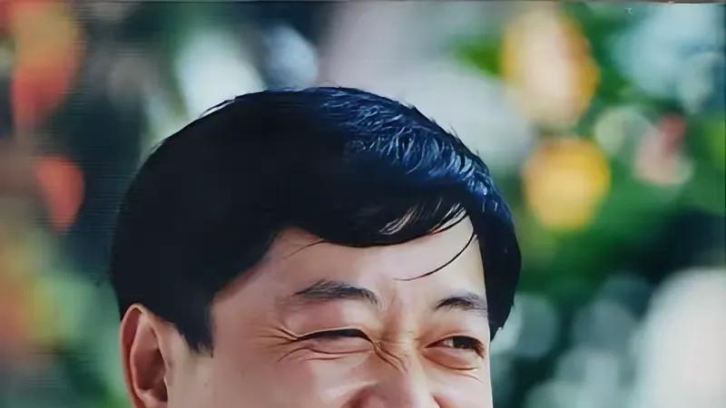 刘斌三段婚姻和三个孩子



这刘斌的感情生活，可是比电视剧还精彩！三段婚姻，三