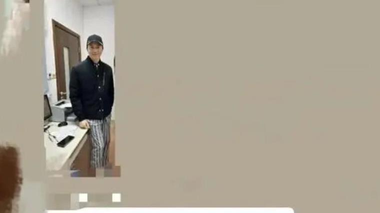 张智霖爆住院做手术！穿病号服憔悴，知情人透露病情