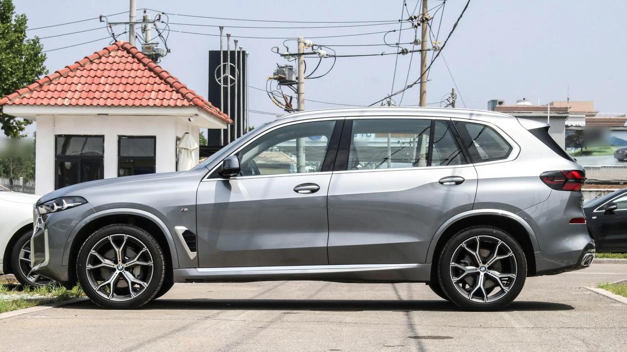 有点惨！2月高端SUV销量排名：奔驰GLC夺冠，宝马X5第10，豹5第15