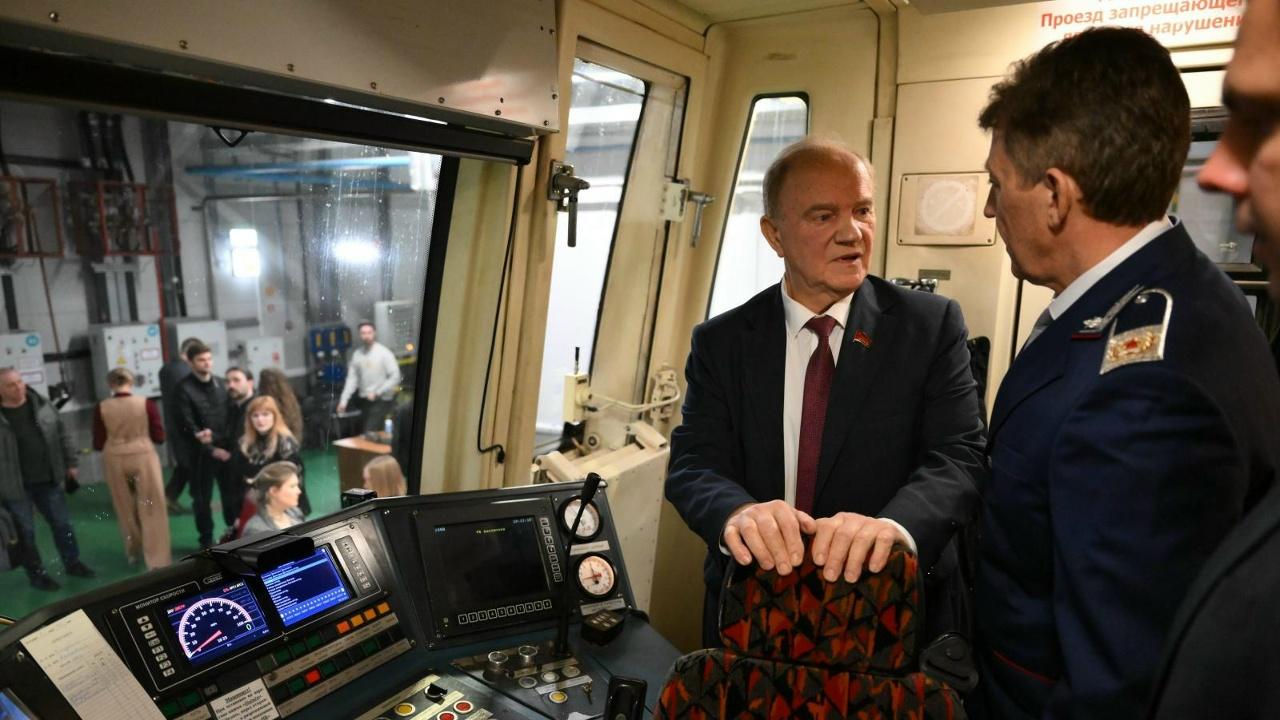 久加诺夫：莫斯科地铁为我心爱奥廖尔举行的启动仪式，代表俄文化