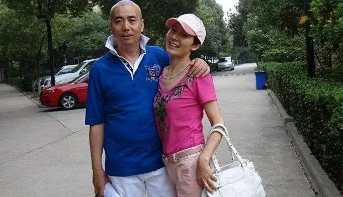 著名演员范明：我这辈子最正确的决定，就是娶了大6岁的二婚妻子