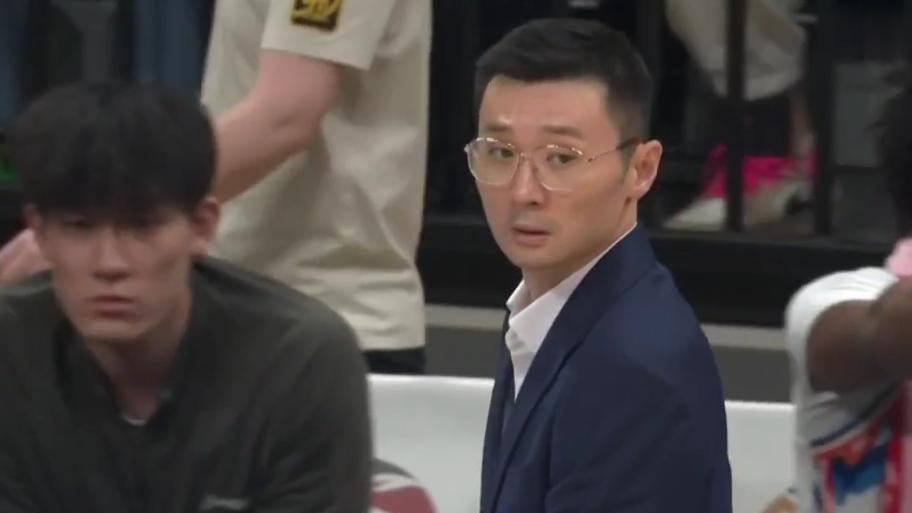 领先7分却遭翻盘，新疆队30秒内如何葬送好局？