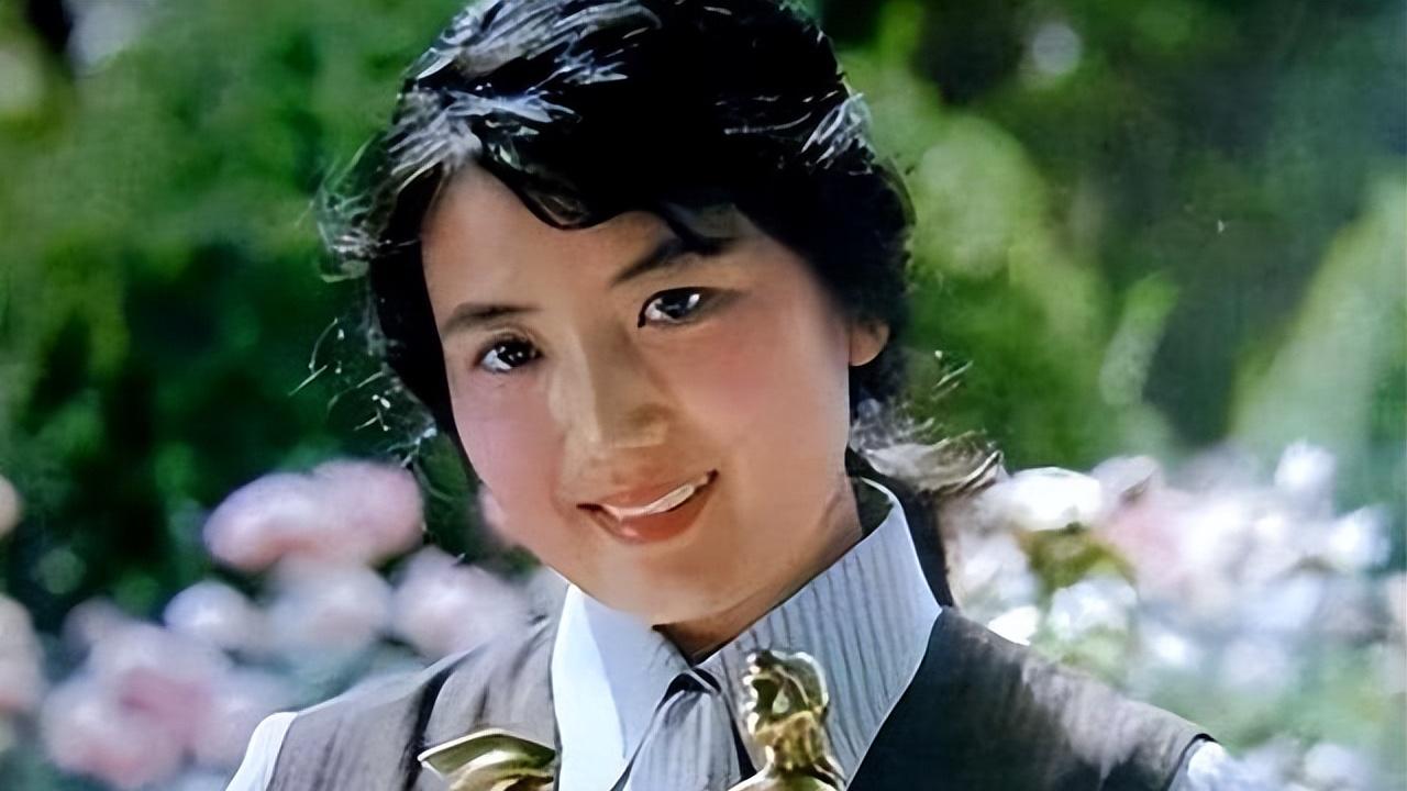 从影后到薯片女王，李秀明的跨界人生