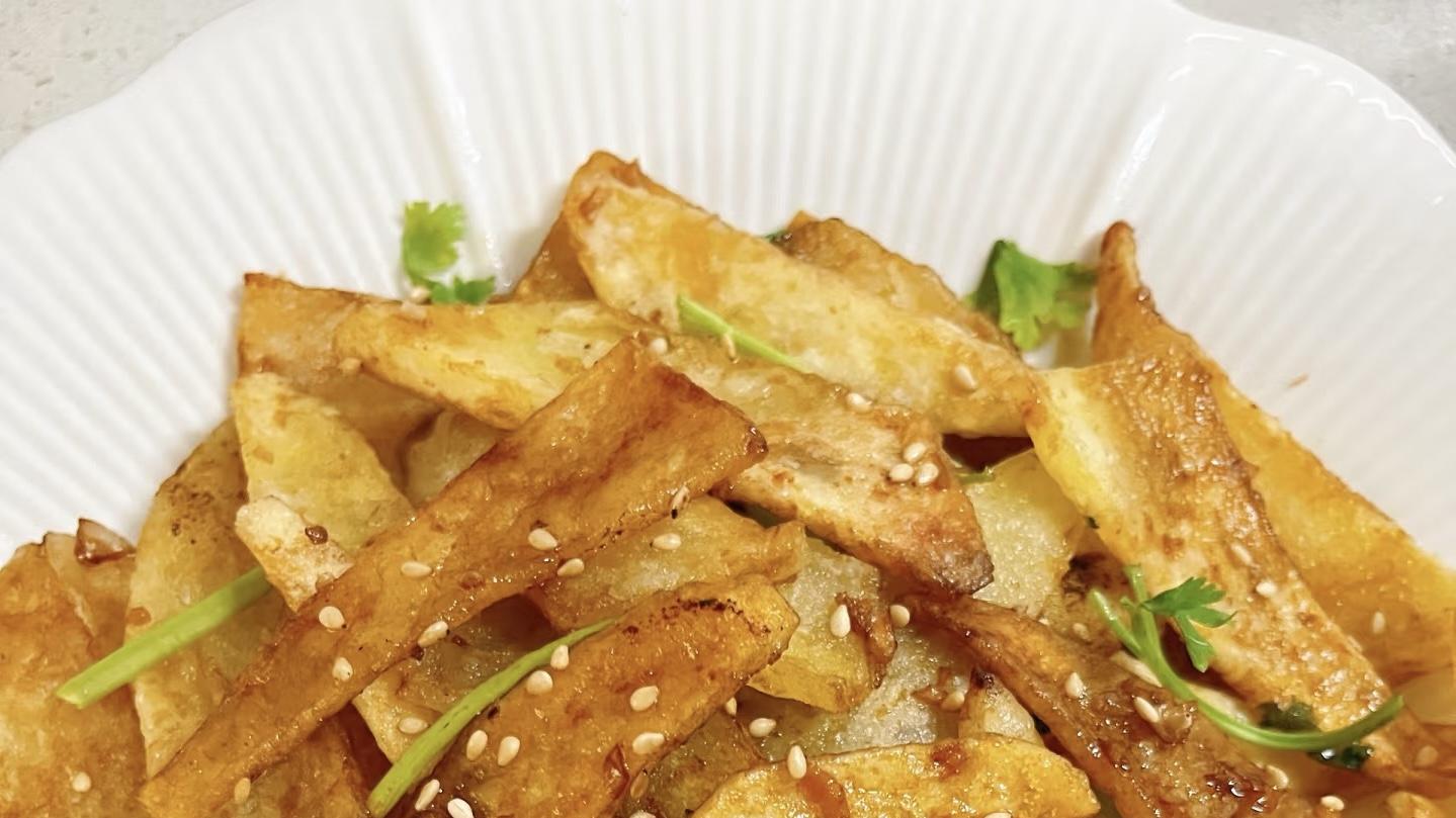 比薯条还好吃的风味土豆片：脆不硌牙、糯不粘嘴，配饭当零食都绝了