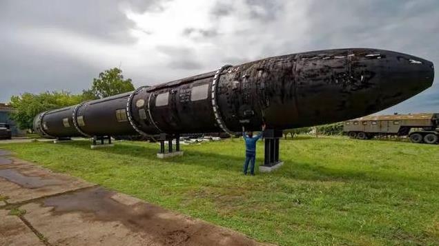 泽连斯基称：不让加入北约，就必须给乌克兰核武器