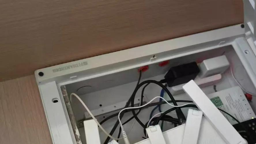 大牌WiFi7路由突然“价崩”！全新才122元，比二手更便宜