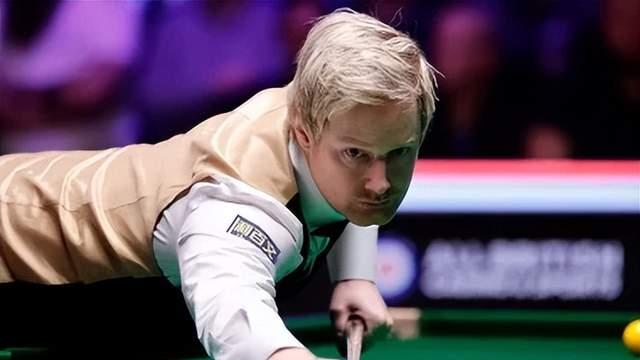 特鲁姆普击败丁俊晖，晋级2025年斯诺克英锦赛半决赛，约战罗伯逊