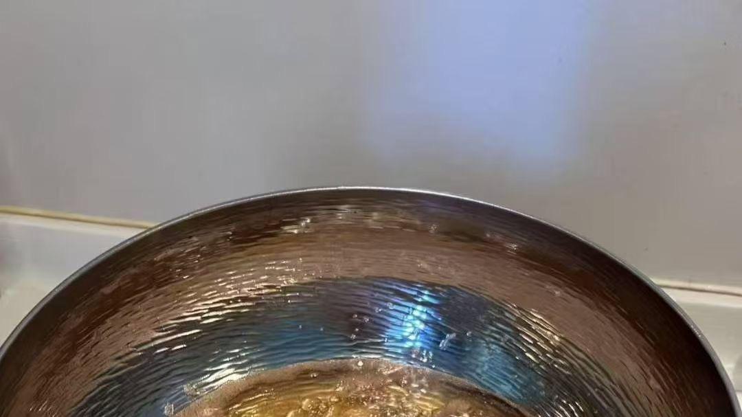 章丘手工钛锅：匠心独运，铸就厨房传奇