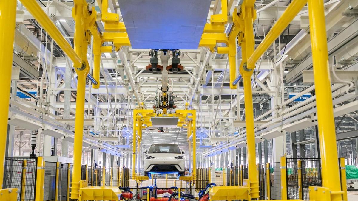 多国销冠全面超越！比亚迪这波出海太猛了