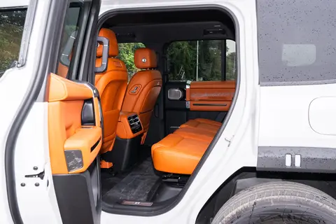 纵横G700上市：2.0T插混SUV+提供华为ADS 4，户外越野的心动