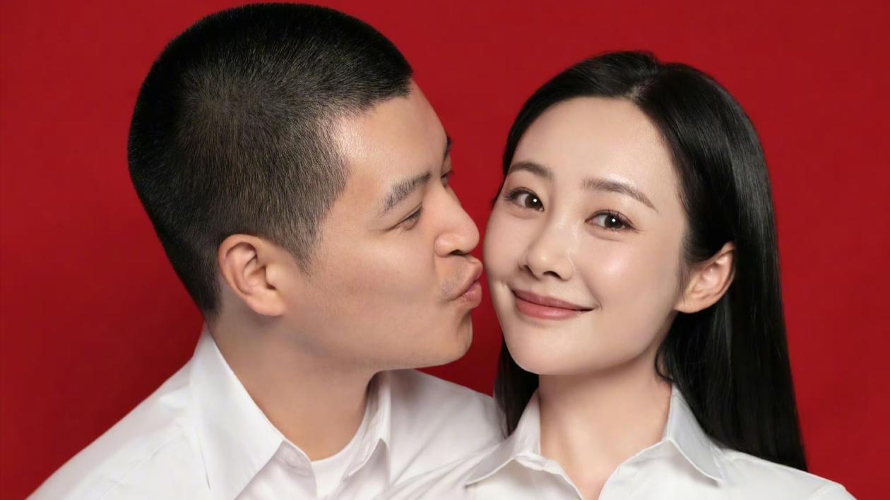 李纯马頔结婚# 恭喜！内娱又一对“不声不响干大事”的CP诞生了！