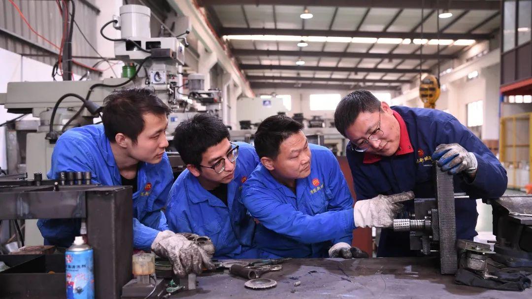 致敬！上海市模范集体、劳动模范和先进工作者名单揭晓，奉贤的他们获表彰